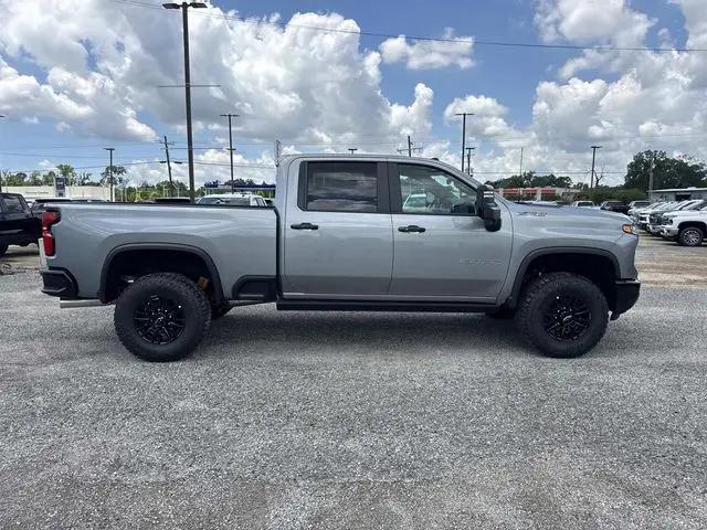 2026 Chevrolet Silverado 2500HD Crew Cab, Standard Bed, XR2, 4WD