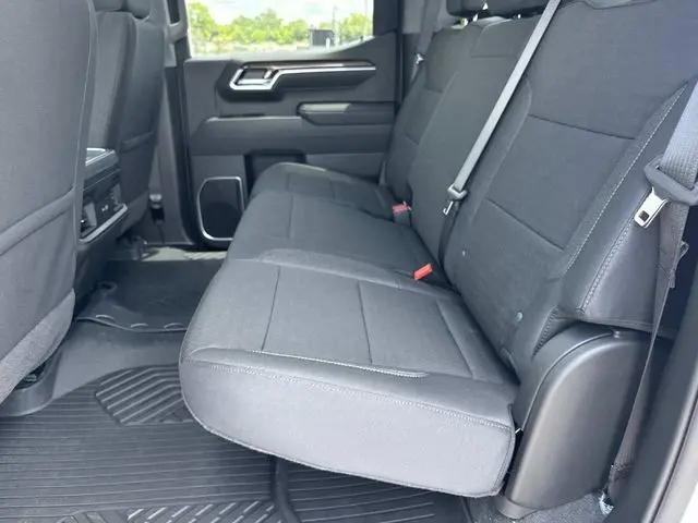 2026 Chevrolet Silverado 1500 4WD Crew Cab Short Bed RST