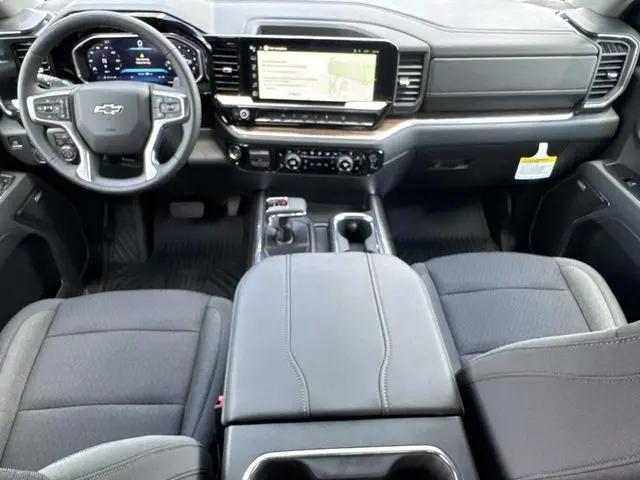 2026 Chevrolet Silverado 1500 4WD Crew Cab Short Bed RST