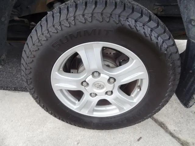2010 Toyota Tundra Grade 5.7L V8