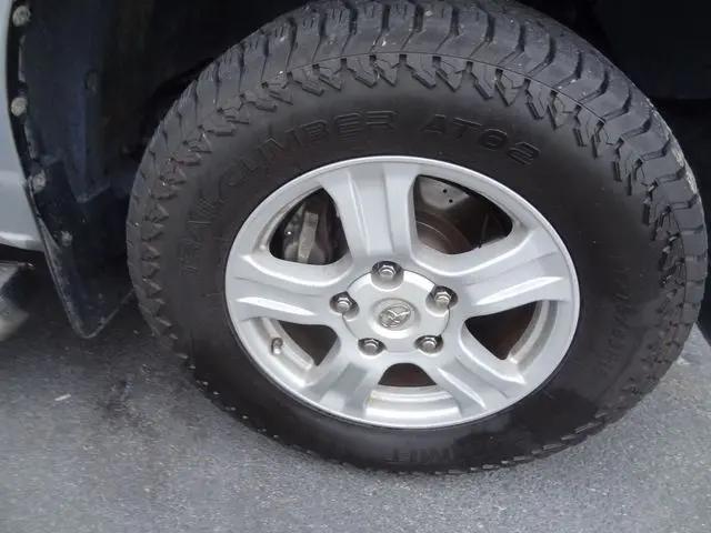 2010 Toyota Tundra Grade 5.7L V8