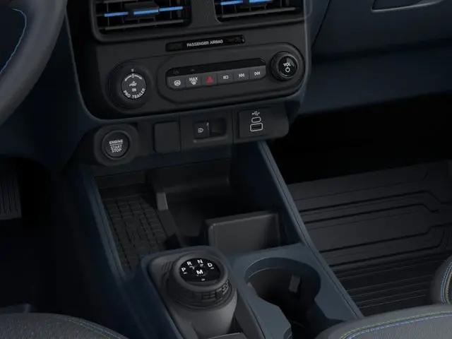 2025 Ford Maverick Lobo