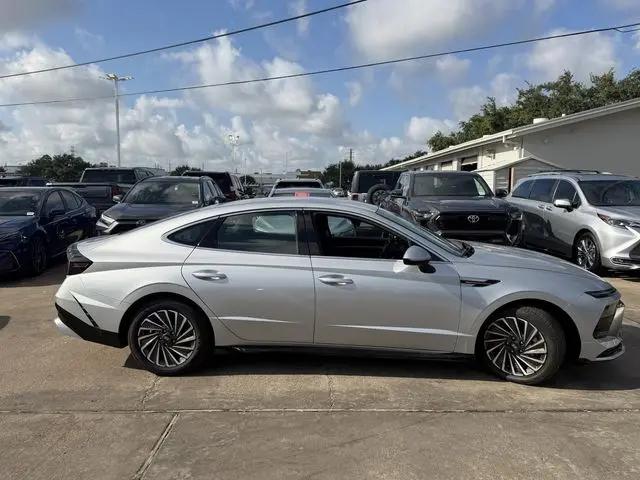 2025 Hyundai Sonata Hybrid SEL