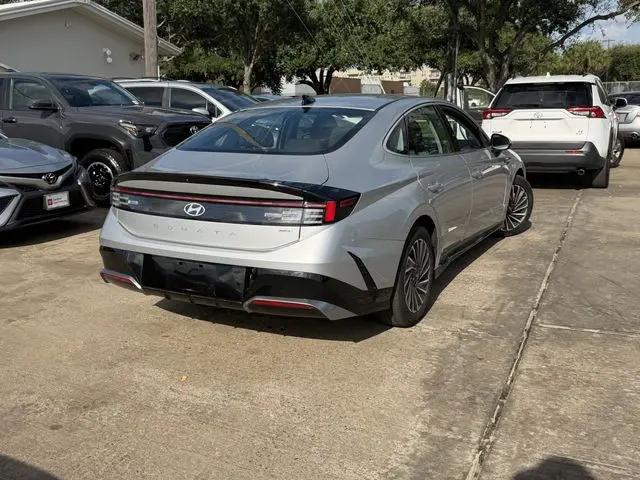 2025 Hyundai Sonata Hybrid SEL