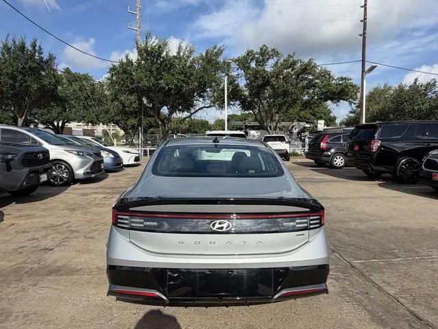 2025 Hyundai Sonata Hybrid SEL