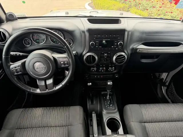 2012 Jeep Wrangler Unlimited Sport