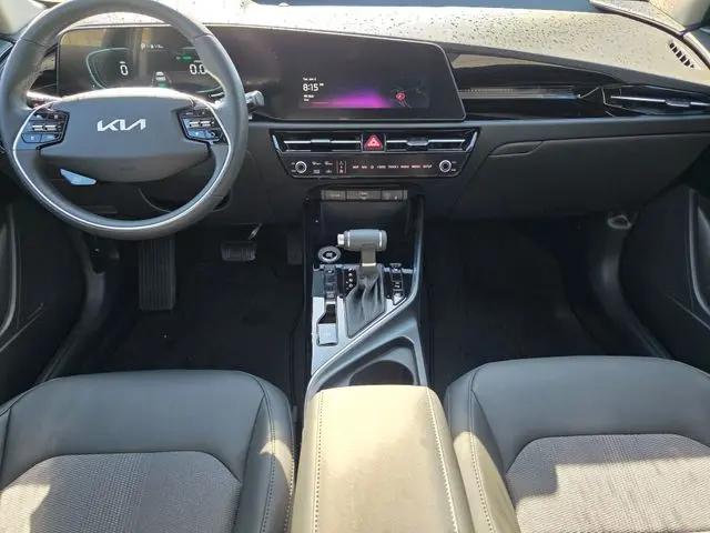 2026 Kia Niro EX