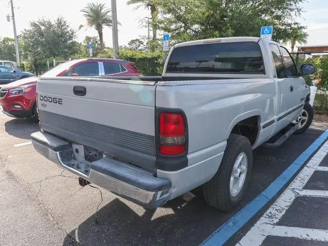 1999 Dodge Ram 1500 Base