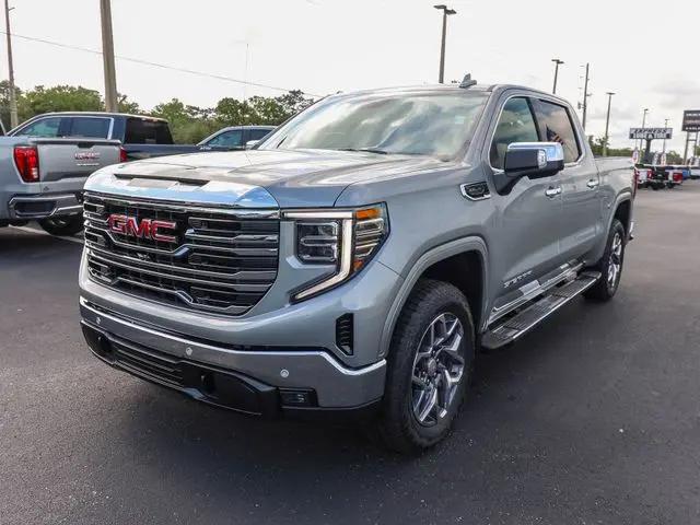2026 GMC Sierra 1500 Crew Cab, Short Bed, SLT, 4WD
