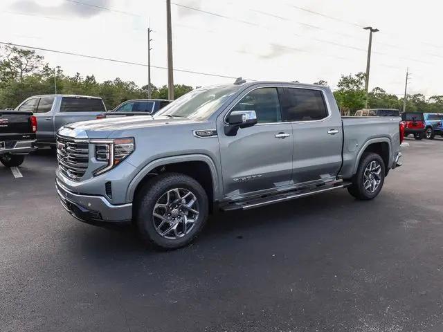 2026 GMC Sierra 1500 Crew Cab, Short Bed, SLT, 4WD