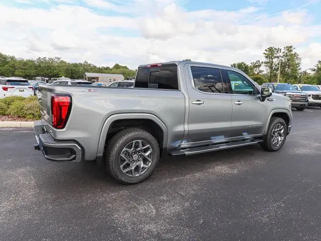 2026 GMC Sierra 1500 Crew Cab, Short Bed, SLT, 4WD