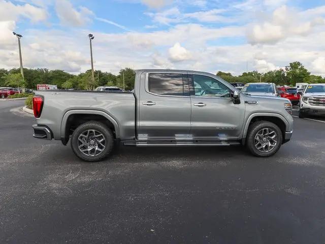 2026 GMC Sierra 1500 Crew Cab, Short Bed, SLT, 4WD