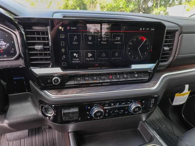 2026 GMC Sierra 1500 Crew Cab, Short Bed, SLT, 4WD