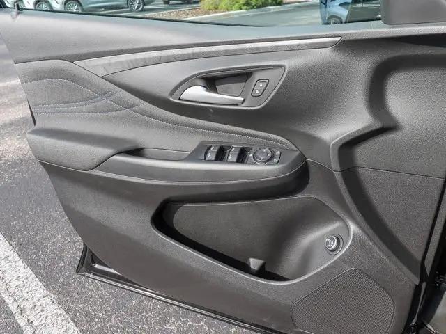 2026 Buick NV Sport Touring FWD