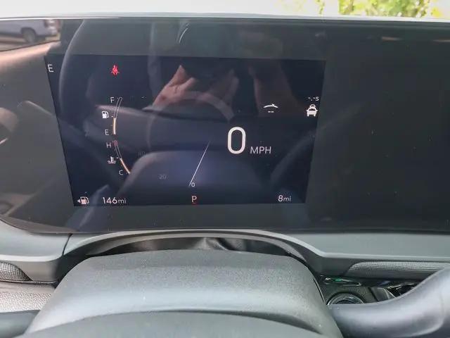 2026 Buick NV Sport Touring FWD