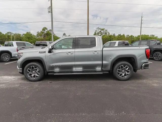 2026 GMC Sierra 1500 Crew Cab, Short Bed, SLT, 4WD