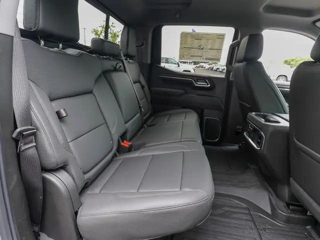 2026 GMC Sierra 1500 Crew Cab, Short Bed, SLT, 4WD