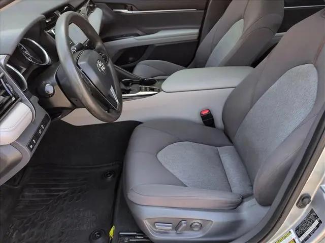 2020 Toyota Camry LE Hybrid