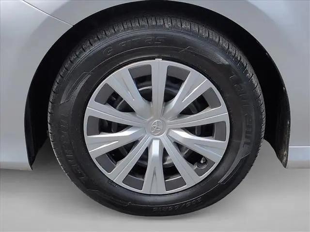 2020 Toyota Camry LE Hybrid