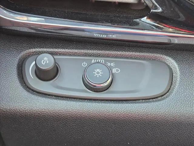2025 Buick NV Sport Touring FWD