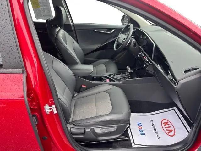 2023 Kia Niro EX