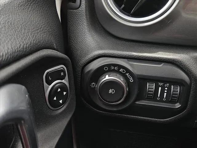 2019 Jeep Wrangler Unlimited Sahara 4x4