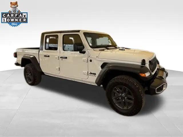 2025 Jeep Gladiator Sport S