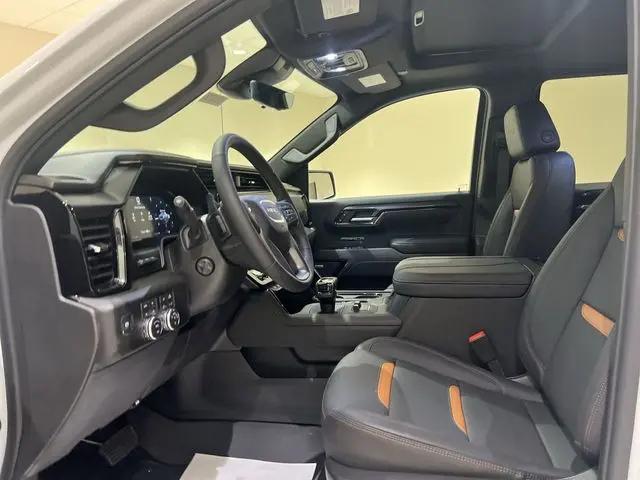 2026 GMC Sierra 1500 Crew Cab, Short Bed, AT4, 4WD