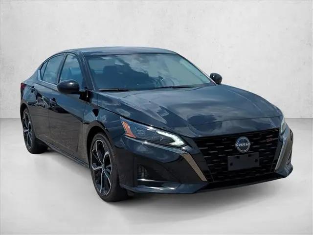 2024 Nissan Altima SR FWD