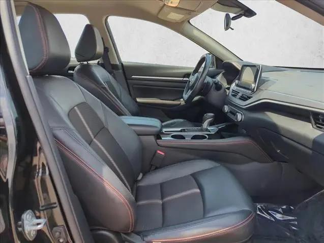 2024 Nissan Altima SR FWD
