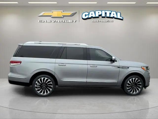 2022 Lincoln Navigator Black Label L