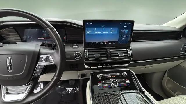 2022 Lincoln Navigator Black Label L