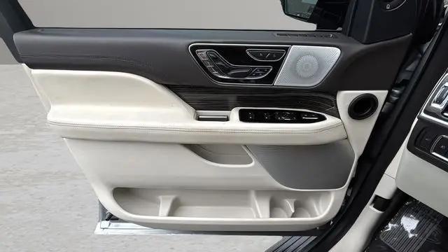 2022 Lincoln Navigator Black Label L