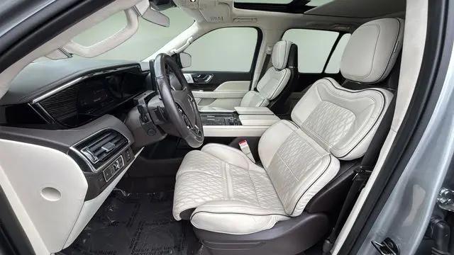 2022 Lincoln Navigator Black Label L
