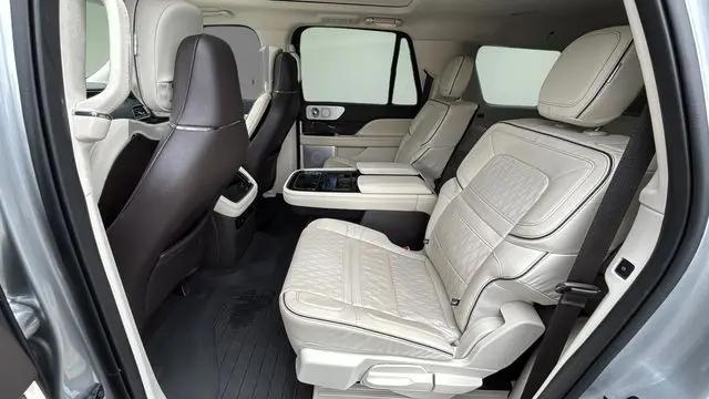 2022 Lincoln Navigator Black Label L