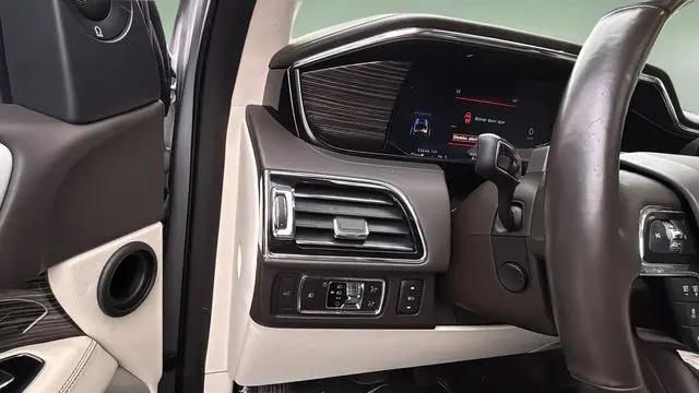 2022 Lincoln Navigator Black Label L
