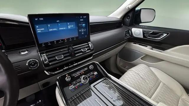 2022 Lincoln Navigator Black Label L