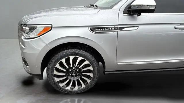 2022 Lincoln Navigator Black Label L