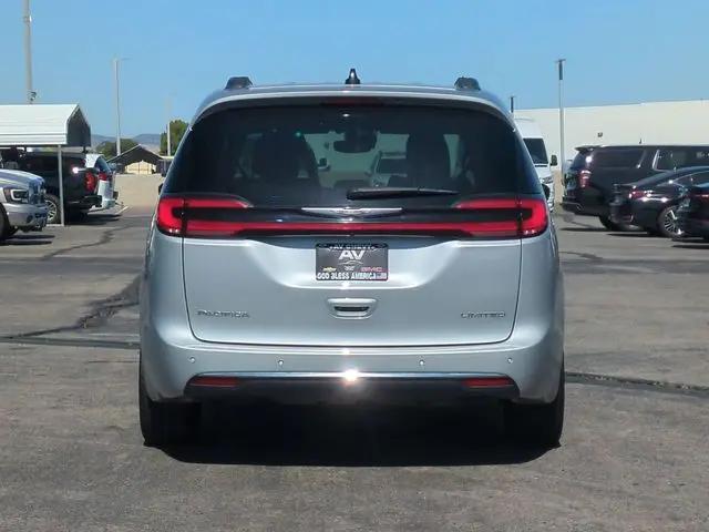 2023 Chrysler Pacifica Limited