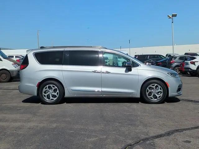 2023 Chrysler Pacifica Limited