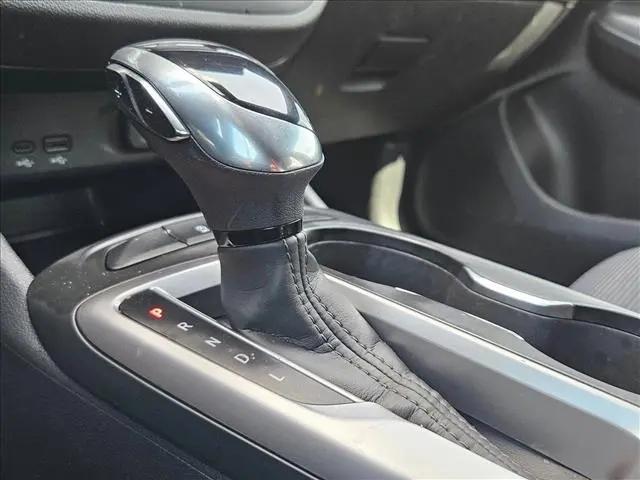 2025 Buick NV Preferred FWD