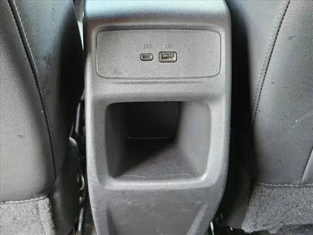 2025 Buick NV Preferred FWD