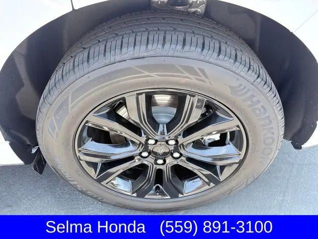 2023 Ford Edge SE
