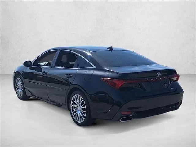 2019 Toyota Avalon XLE