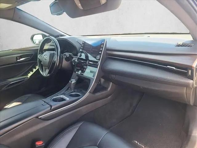 2019 Toyota Avalon XLE