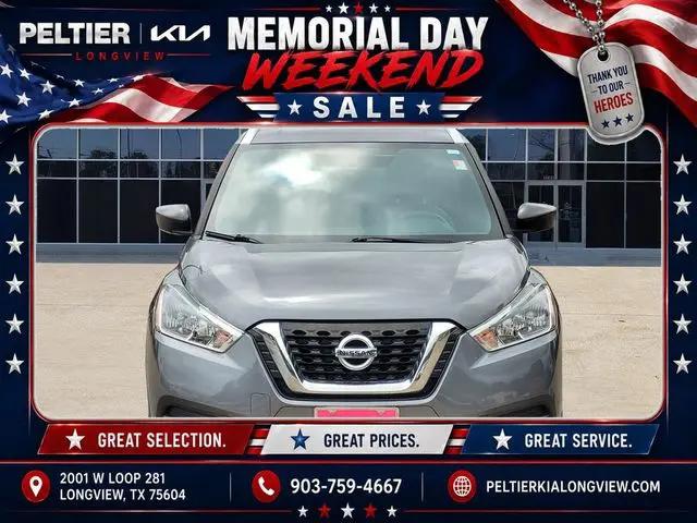 2019 Nissan Kicks S
