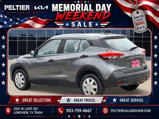 2019 Nissan Kicks S
