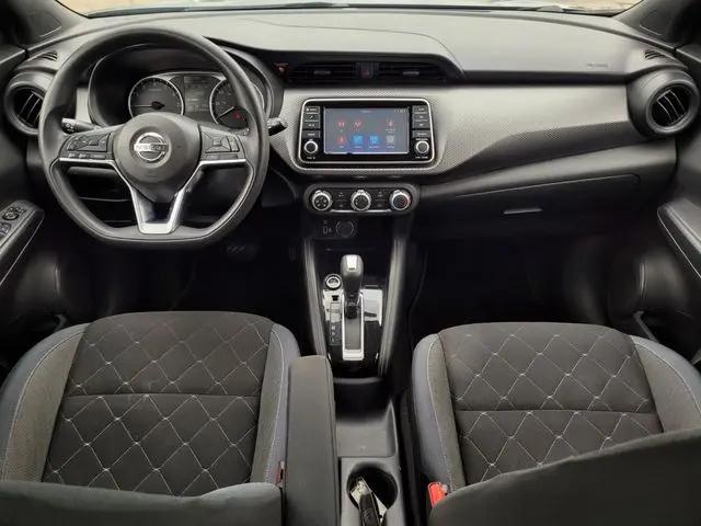2019 Nissan Kicks S
