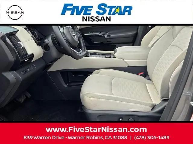 2024 Nissan Pathfinder SV 4WD