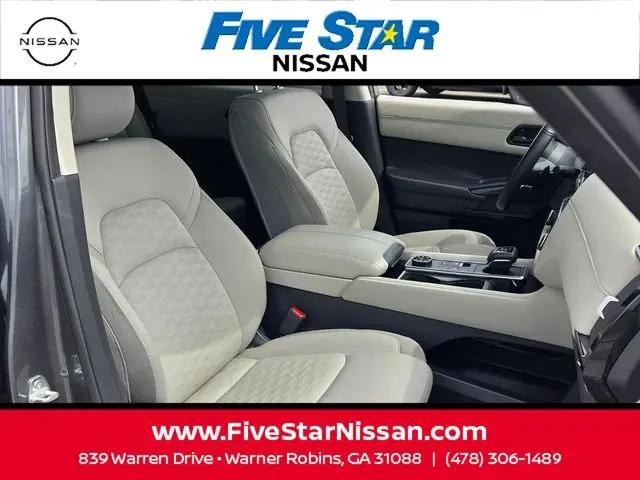 2024 Nissan Pathfinder SV 4WD